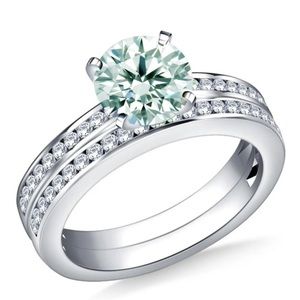 Moissanite Wedding Set